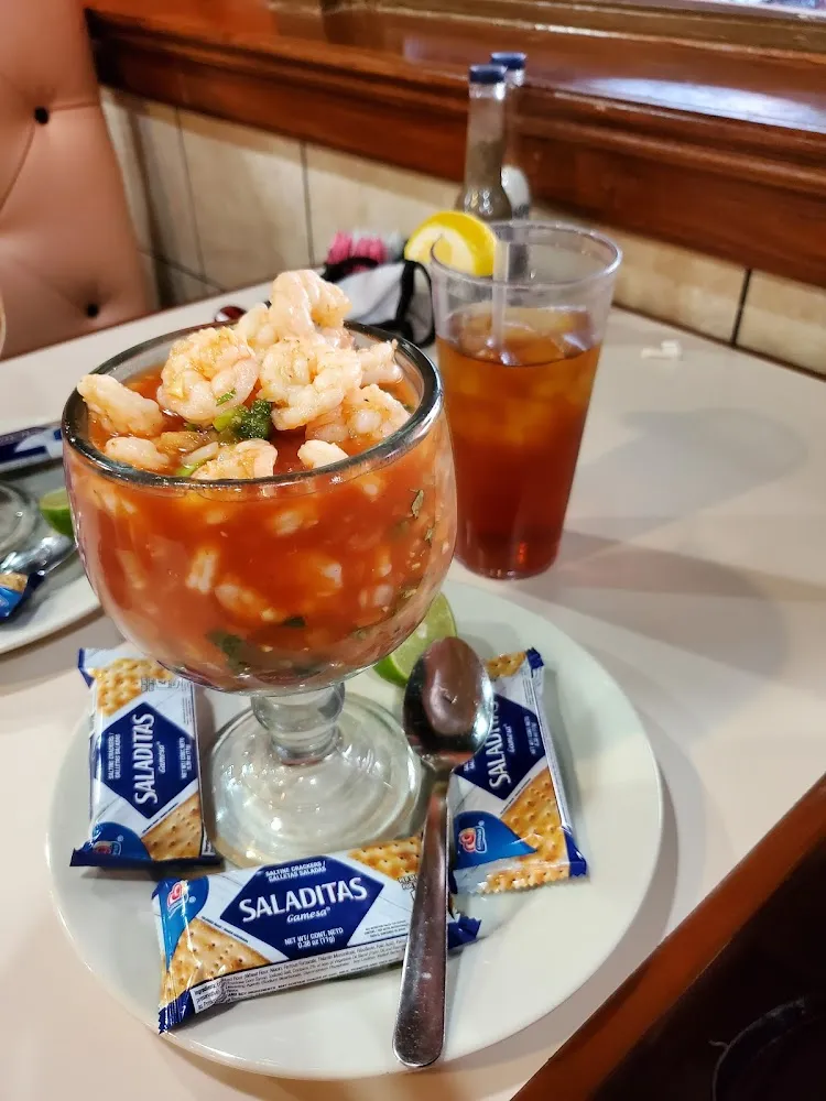 Shrimp Cocktail and Ice Tea